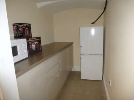 London Road, Reading, Image 4