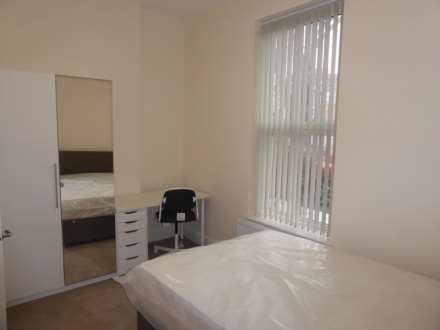 London Road, Reading, Image 2