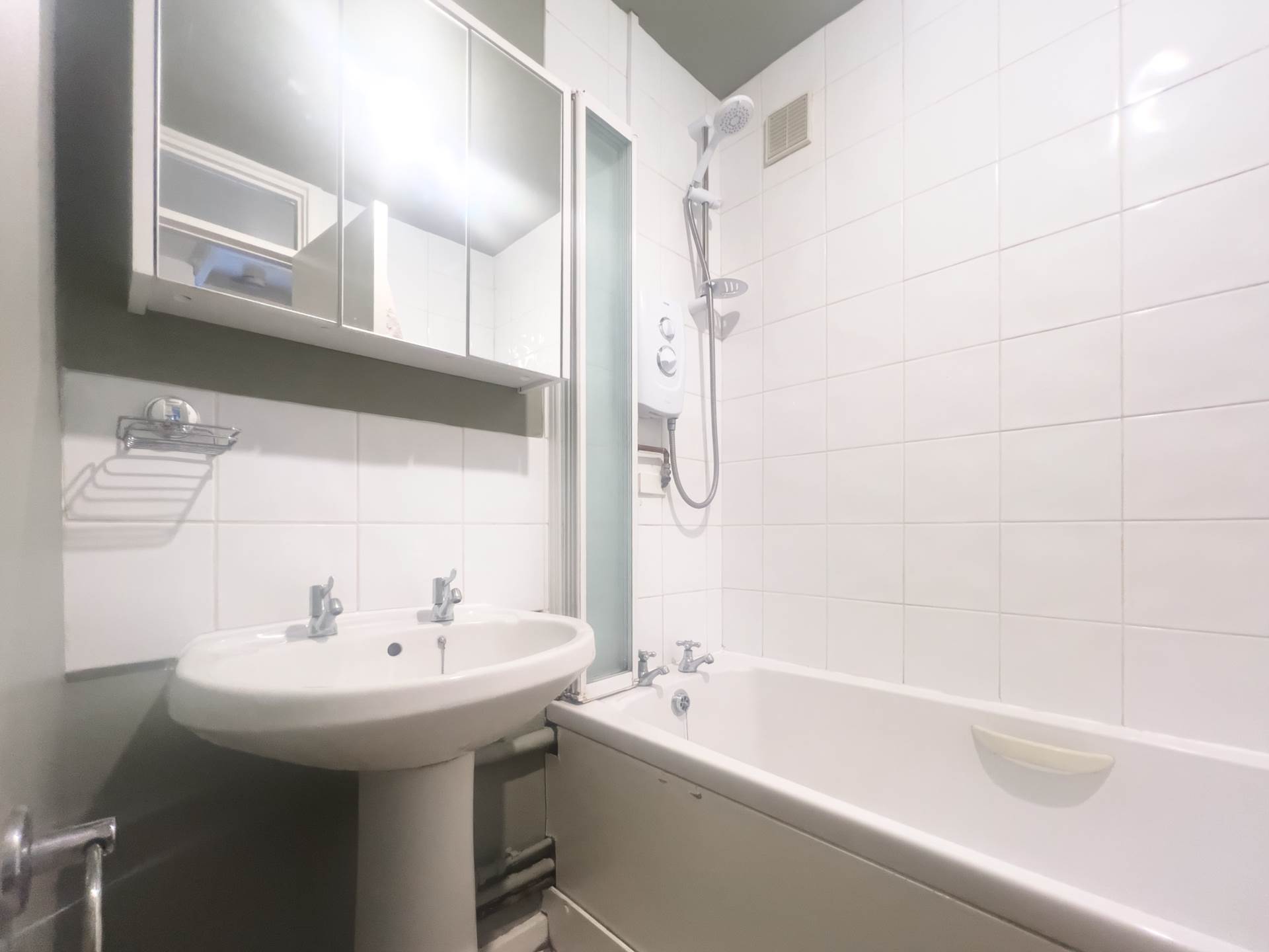 Branksome Court, Reading, Image 12
