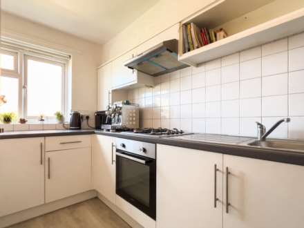 Branksome Court, Reading, Image 10