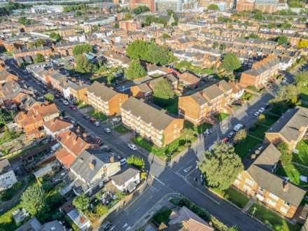 Branksome Court, Reading, Image 15