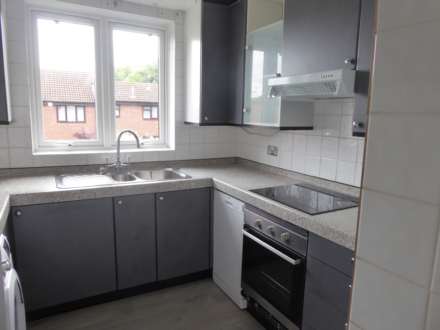 Maiden Place, Lower Earley, Image 10