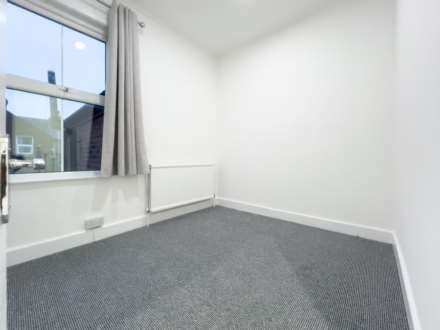 Swansea Road, Reading, Image 6