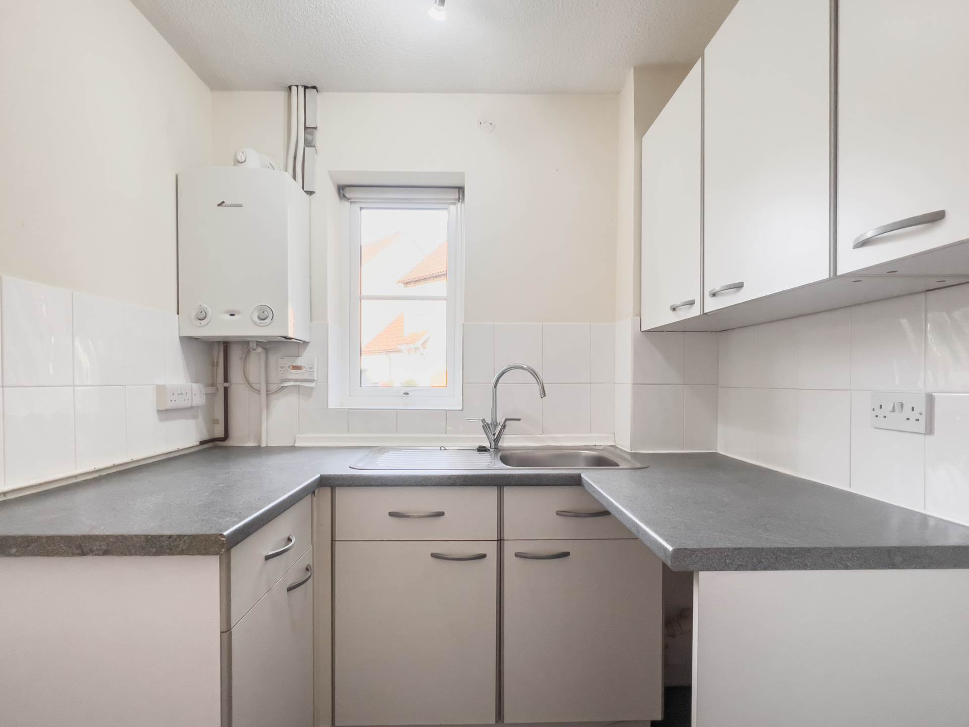 Sharpthorpe Close, Reading, Image 8