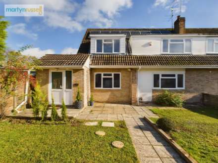 Property For Sale Kingfisher Drive, Woodley, Reading