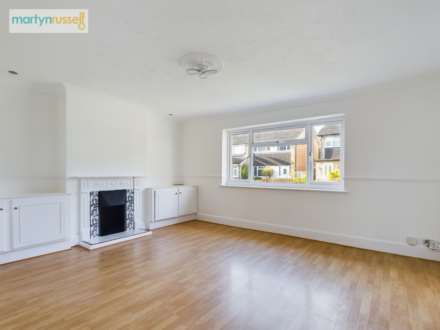 Kingfisher Drive, Reading, Image 4