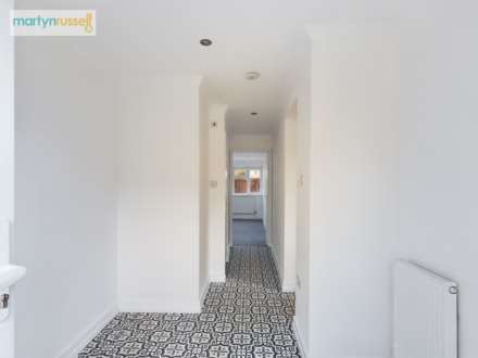 Kingfisher Drive, Reading, Image 7