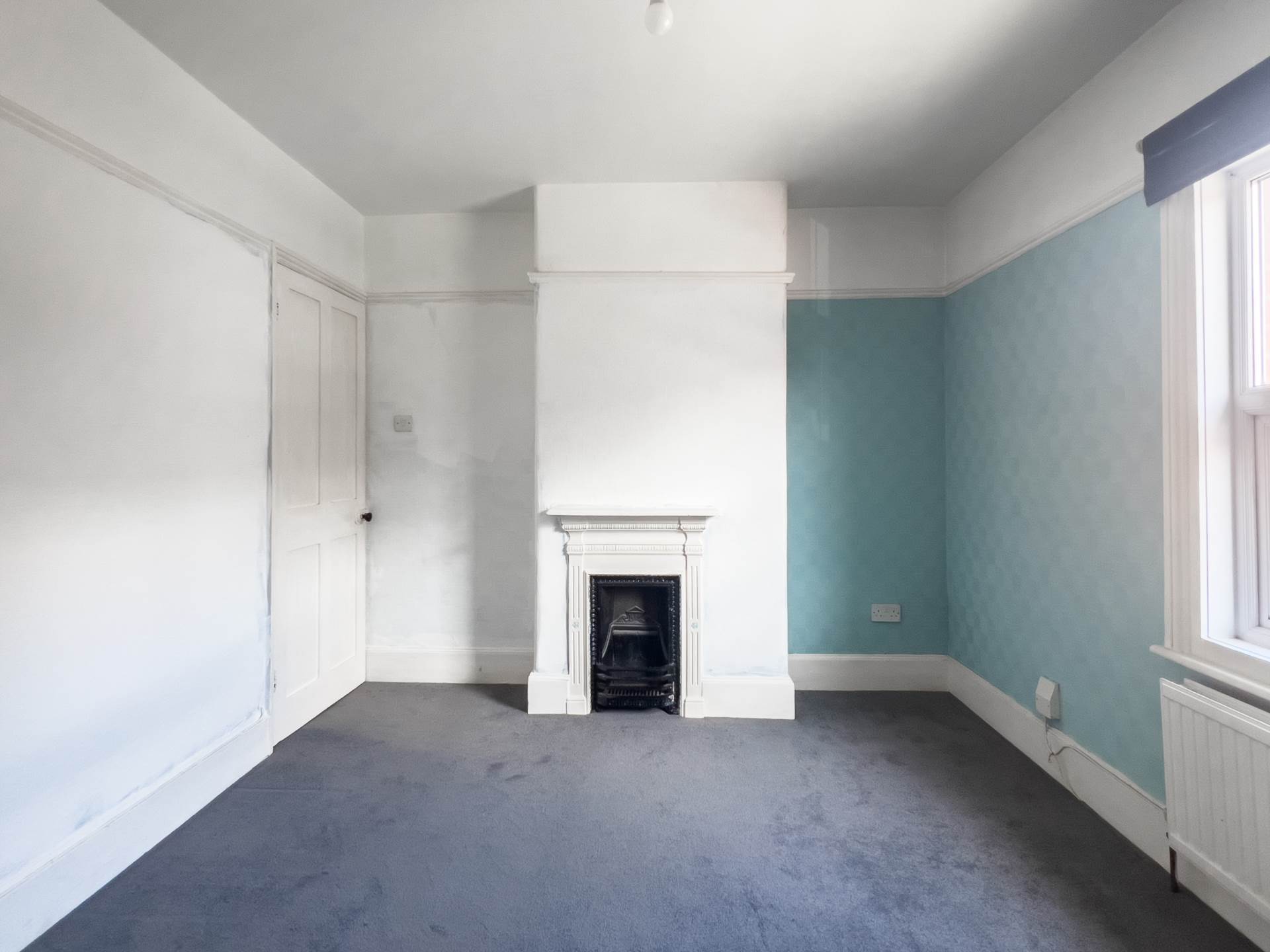 Elgar Road, Reading, Image 11