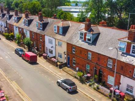 Property For Sale Elgar Road, Reading