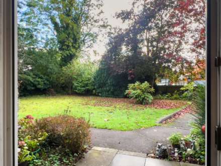 Northcourt Avenue, Reading, Image 3