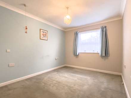 Northcourt Avenue, Reading, Image 6