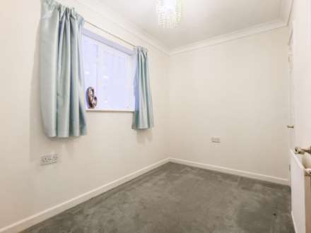 Northcourt Avenue, Reading, Image 8