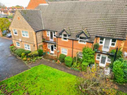 Northcourt Avenue, Reading, Image 9