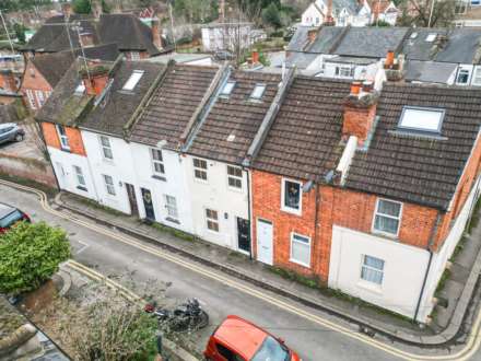 Property For Sale Tuns Hill Cottages, Reading