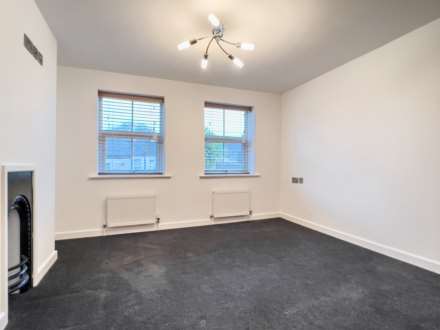 Tuns Hill Cottages, Reading, Image 10