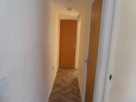 Hill Brow, Shinfield, Image 5