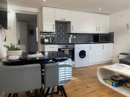 Gullane Court, Muirfield Court, Image 5