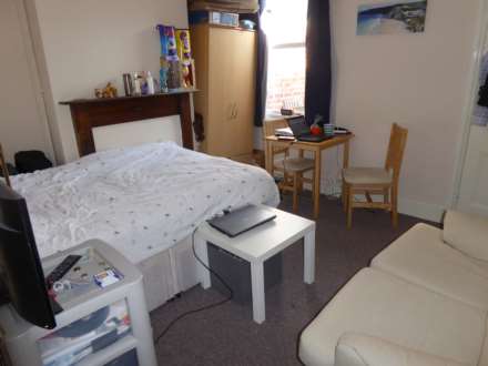 Essex Street, Reading, Image 2