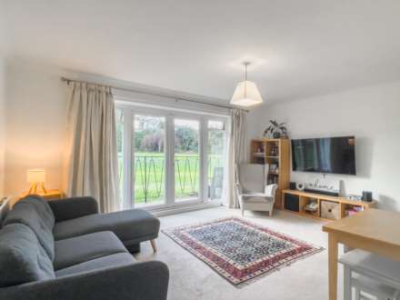Leighton Court, Earley, Image 2