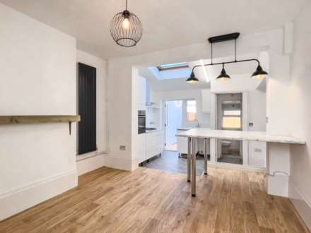Property For Sale Norwood Road, Reading