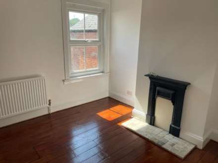 Water Road, Reading, Image 10