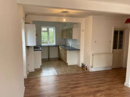 Wokingham Road, Reading, Image 3
