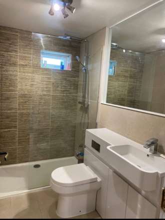 Shinfield Road, Reading, Image 2