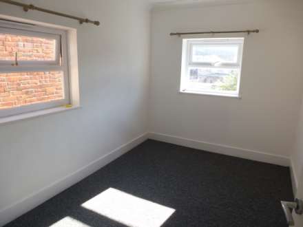 Blenheim Road, Reading, Image 7