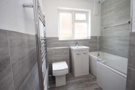 Crescent Road, Brentwood, Image 8