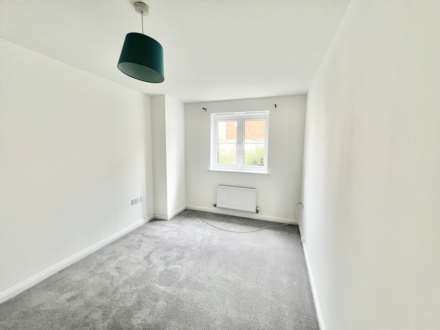 Nightingale Crescent, Harold Wood, Image 6