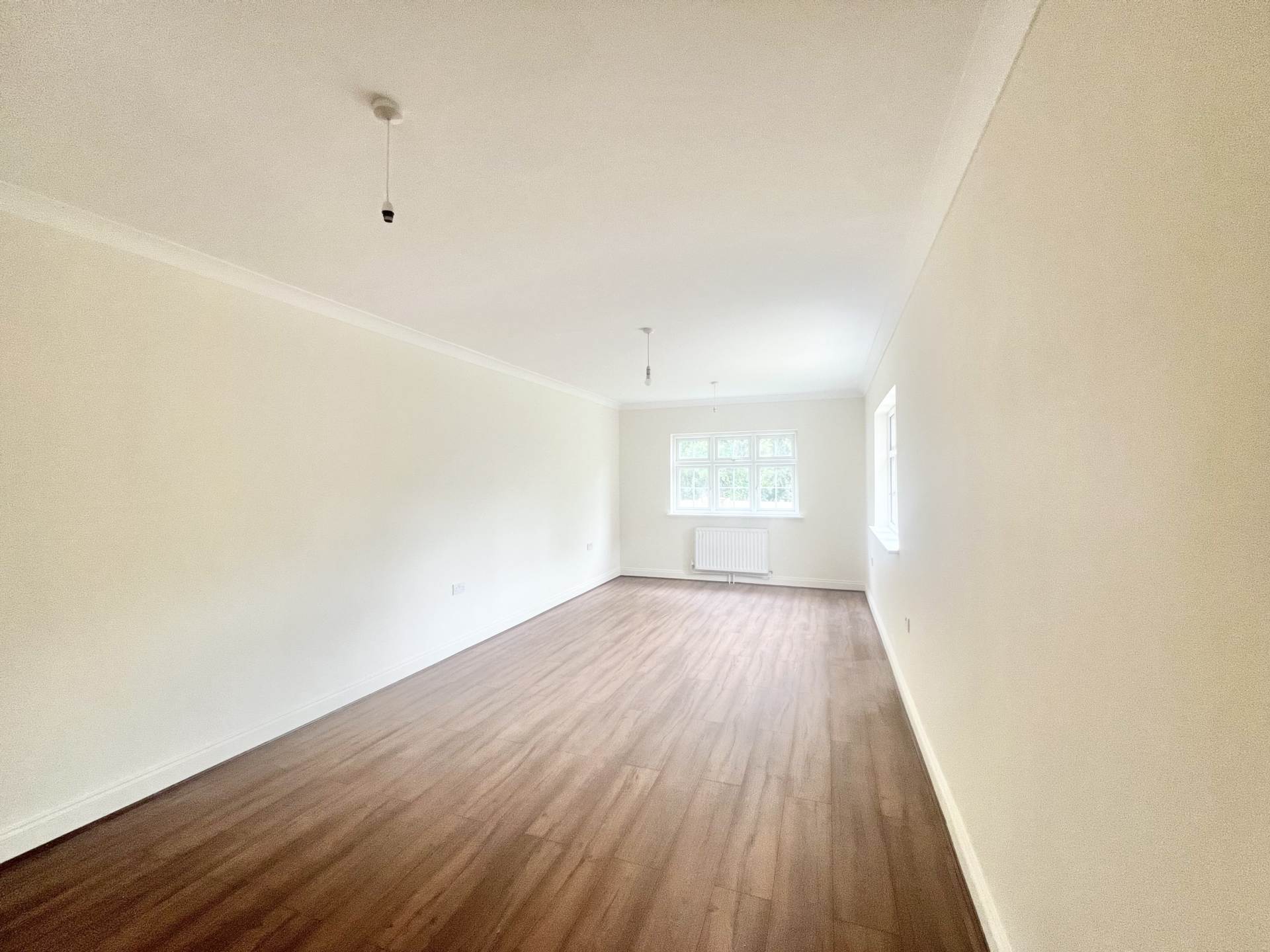 Sussex Avenue, Harold Wood, Romford, Image 7