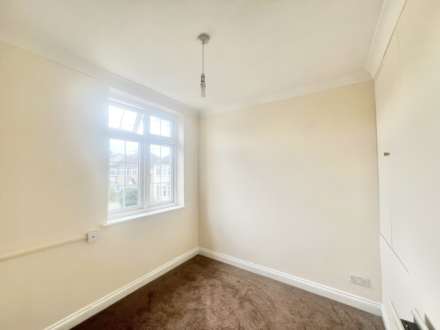 Sussex Avenue, Harold Wood, Romford, Image 16