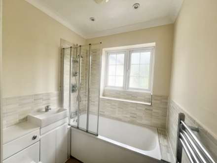 Sussex Avenue, Harold Wood, Romford, Image 17
