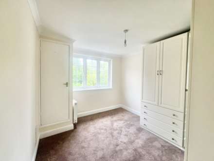 Sussex Avenue, Harold Wood, Romford, Image 9