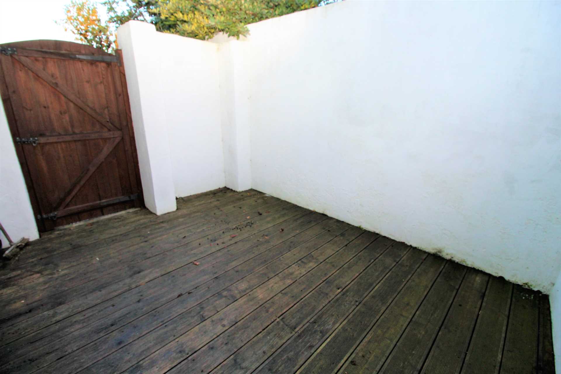 Crown Street, Brentwood, Image 5