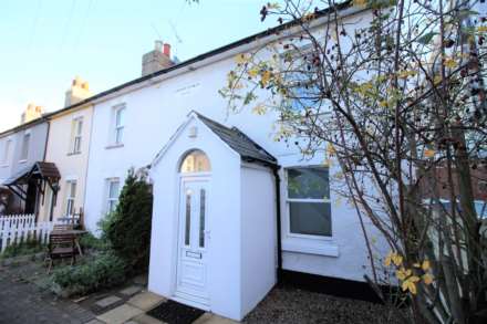 2 Bedroom End Terrace, Crown Street, Brentwood