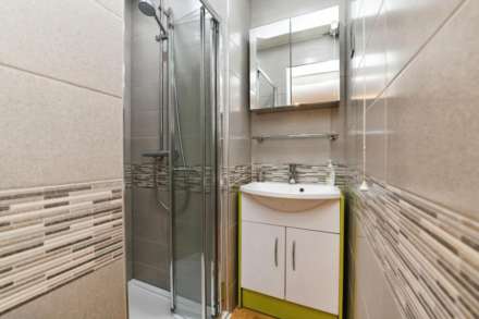 Collins Way, Brentwood, Image 15