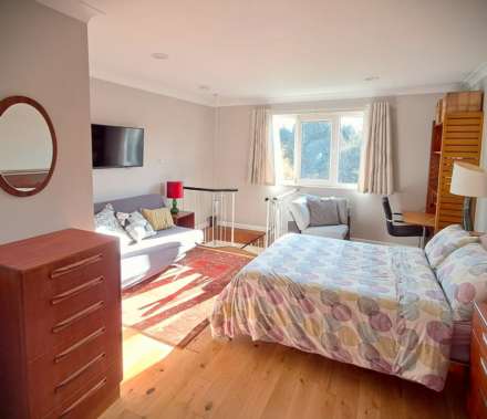 Collins Way, Brentwood, Image 20