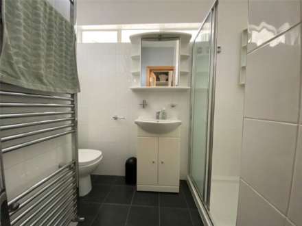 Collins Way, Brentwood, Image 22