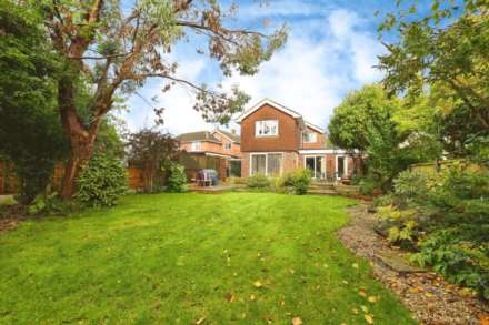 Collins Way, Brentwood, Image 24