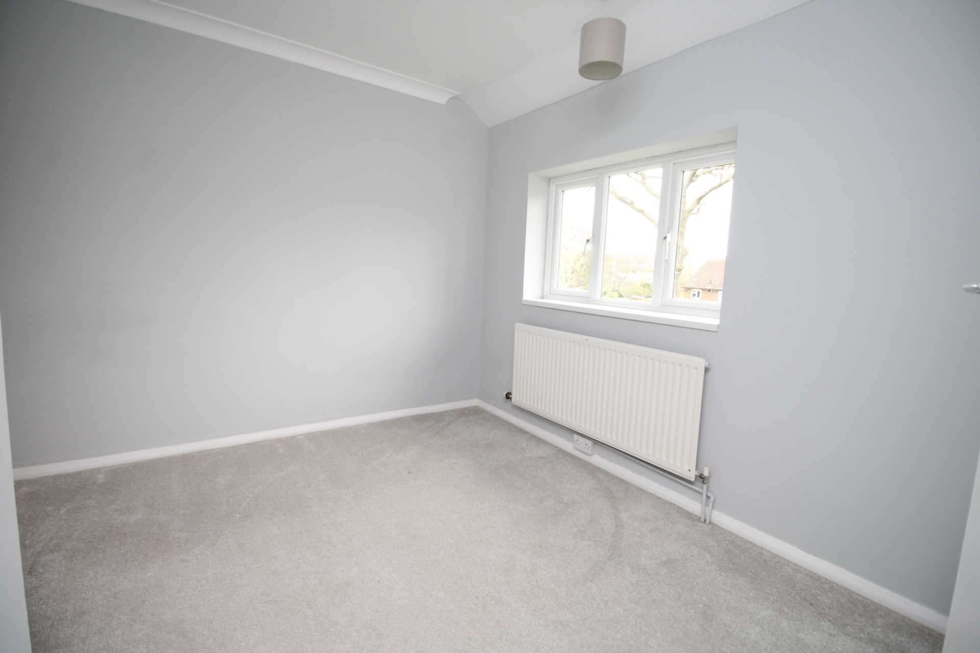 Whittington Road, Brentwood, Image 6