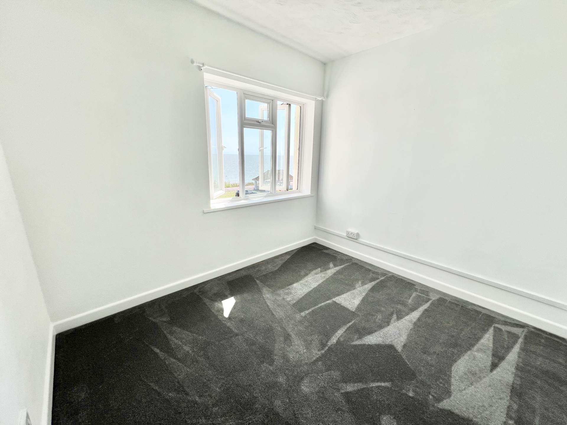 Oulton Hall, Clacton- On- Sea, Image 7
