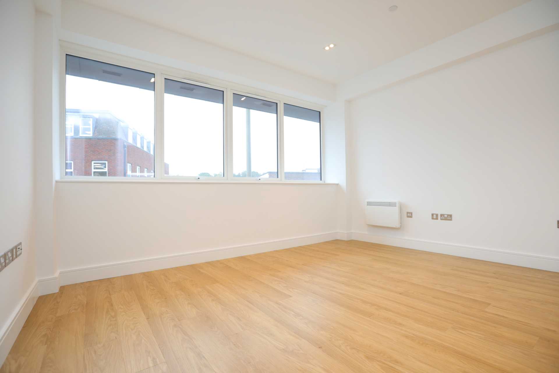 Fairfield Road, Brentwood, Image 4