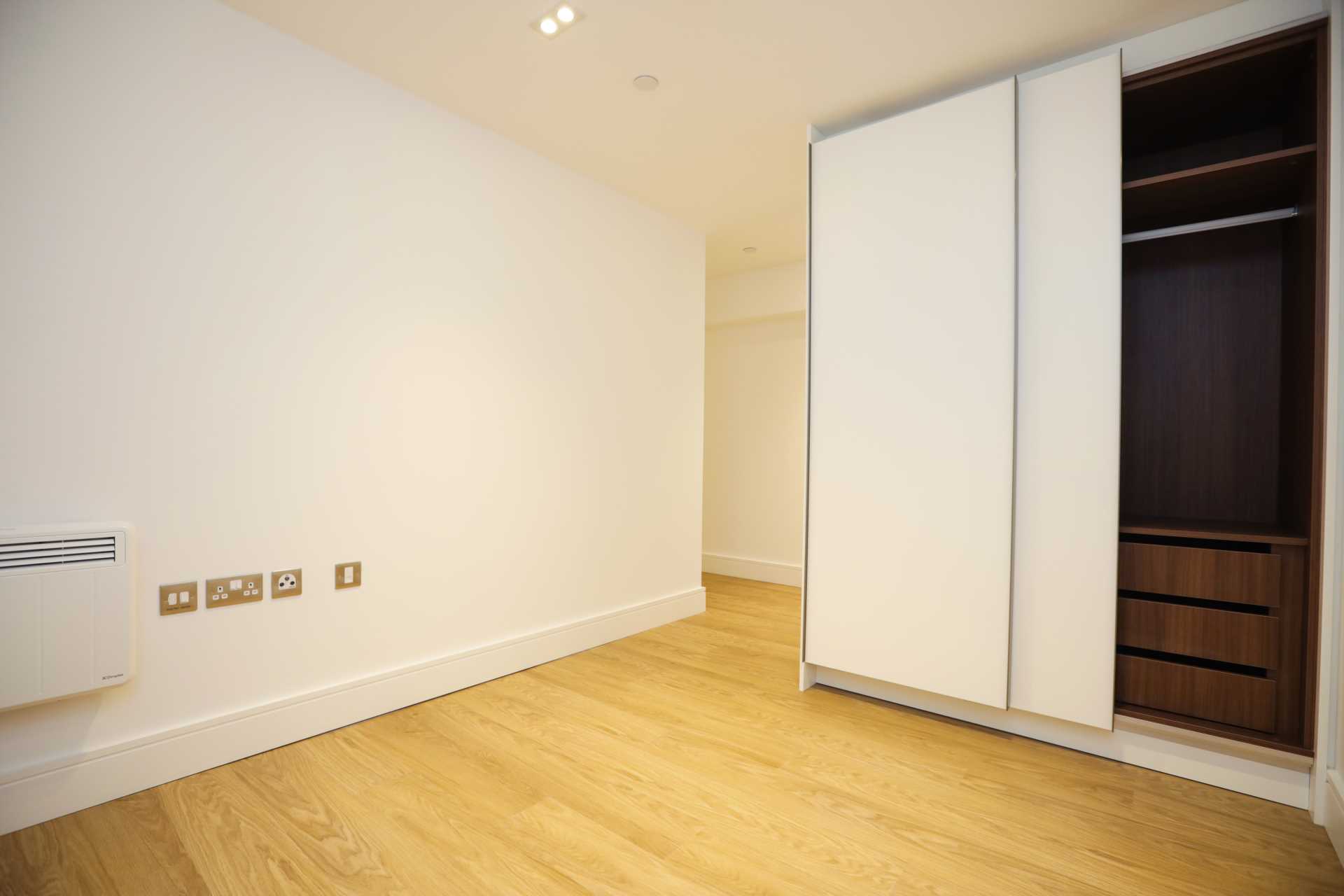 Fairfield Road, Brentwood, Image 5