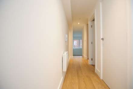 Fairfield Road, Brentwood, Image 9