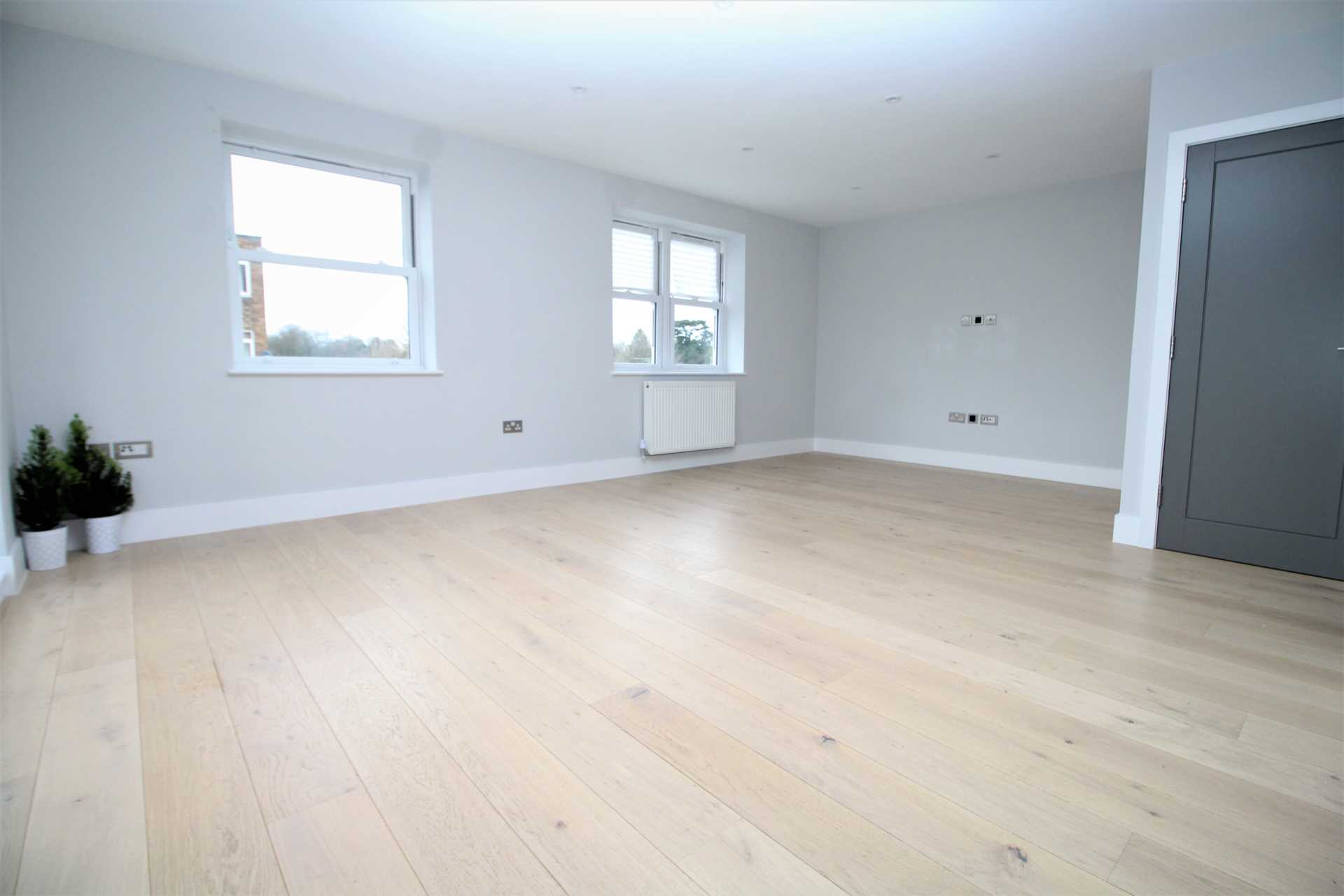 Fairfield Road, Brentwood, Image 2