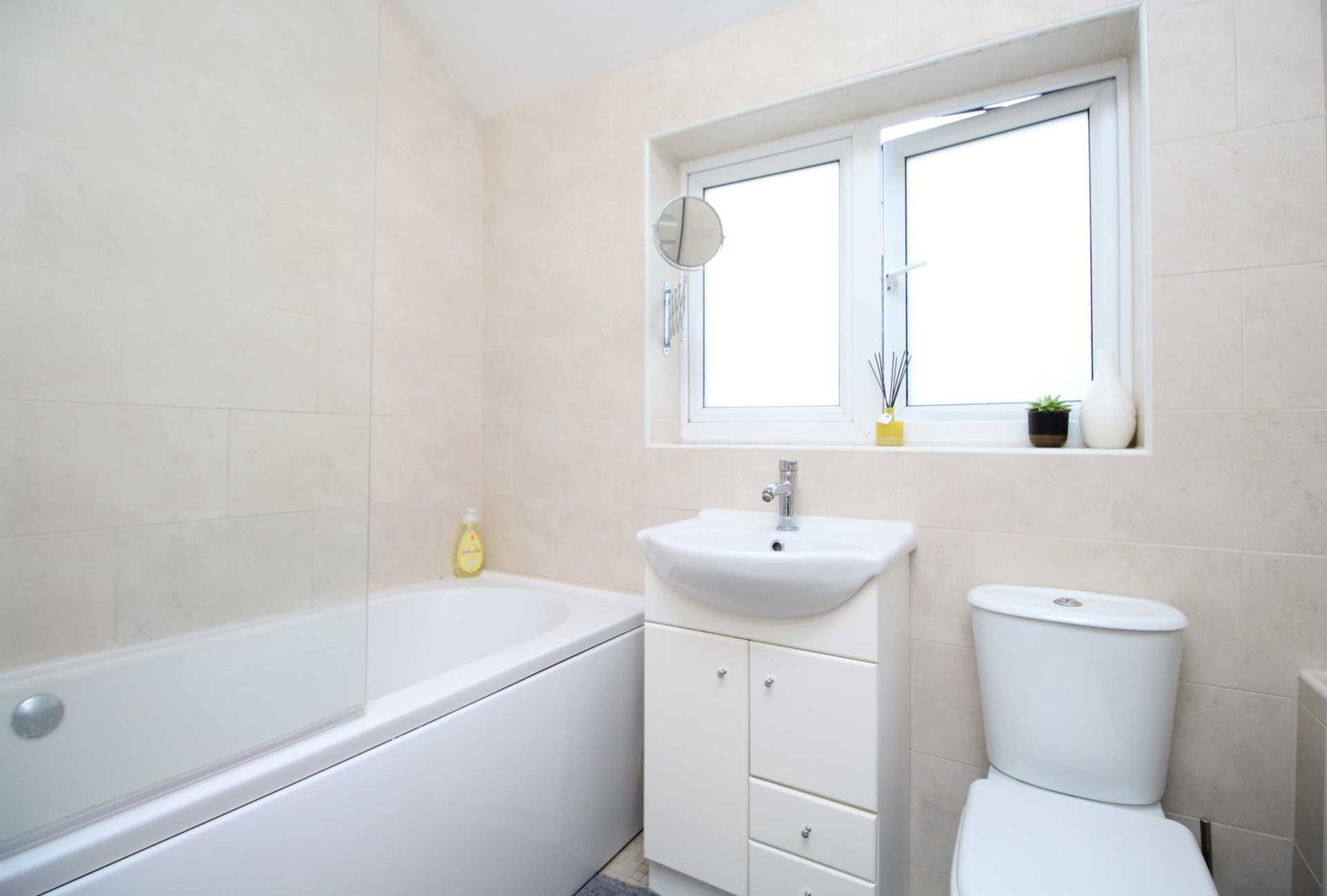 Gresham Road, Brentwood, Image 8