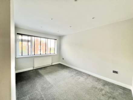 Warley Hill, Brentwood, Image 8