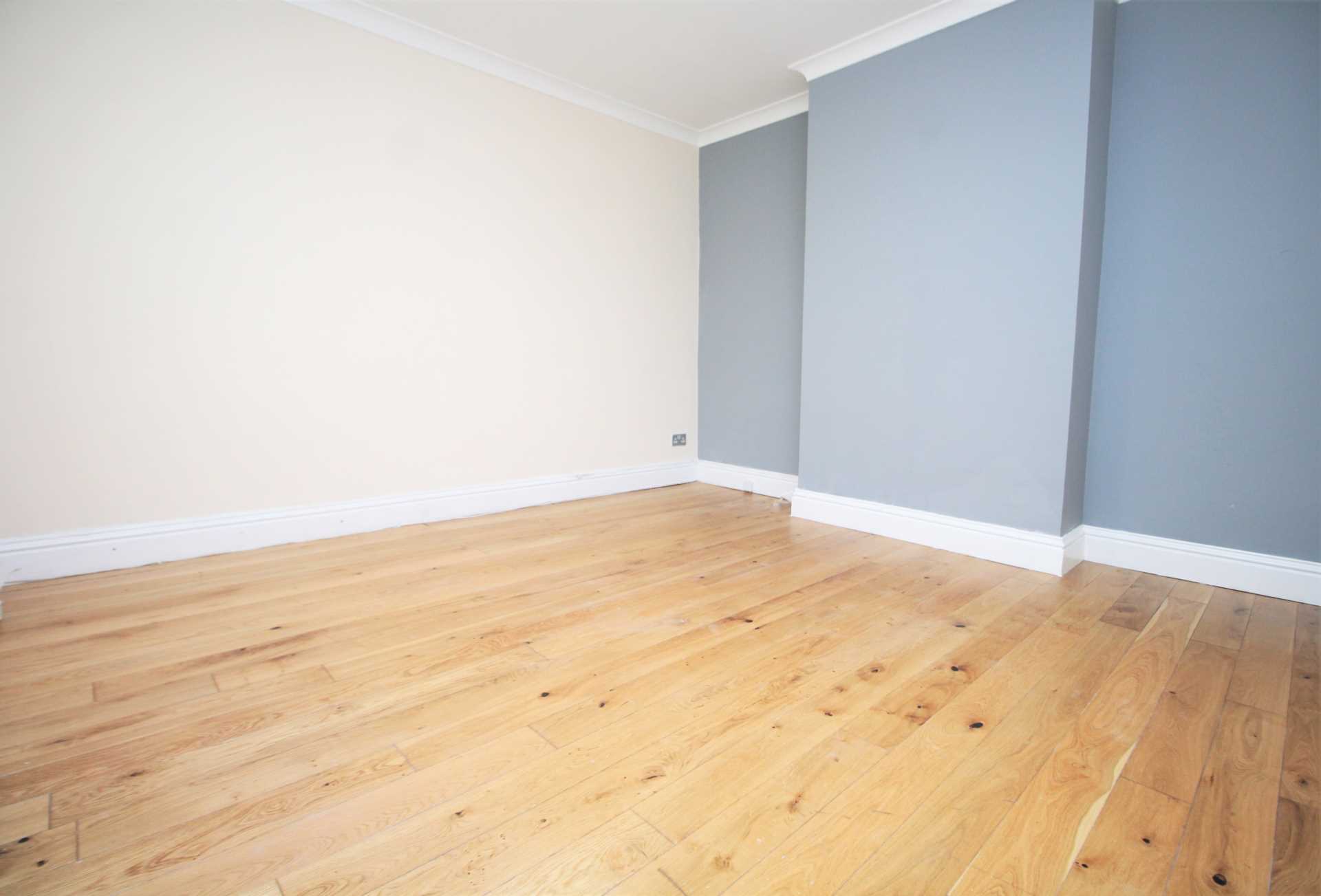 Crescent Road, Brentwood, Image 4