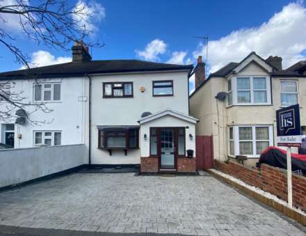 Crescent Road, Brentwood